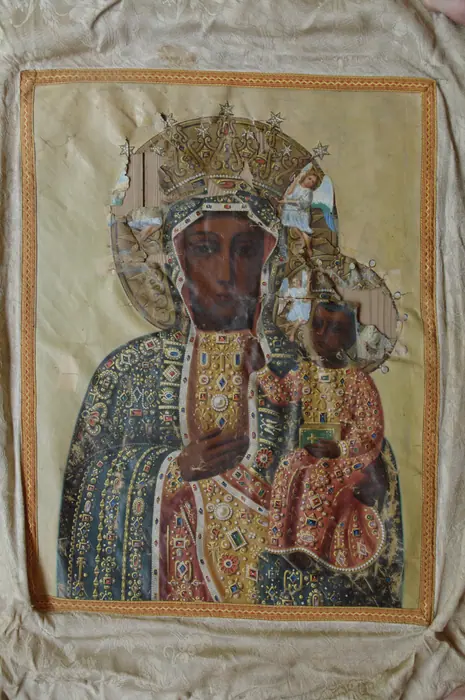 Rewers przed renowacją — Matka Boska Częstochowska.