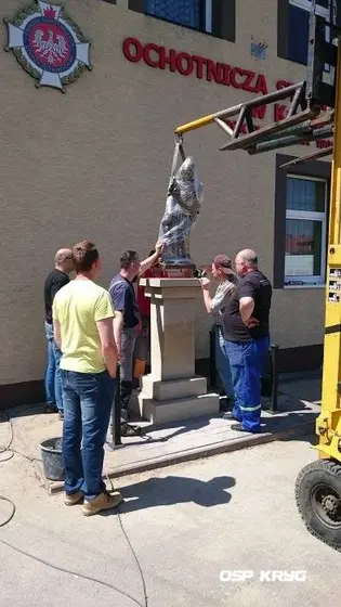 Budowa pomnika św. Floriana – 16.05.2015 — zdjęcie 29