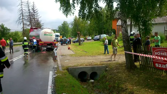 Kolizja w Rozdzielu – 13.07.2015 — zdjęcie 12