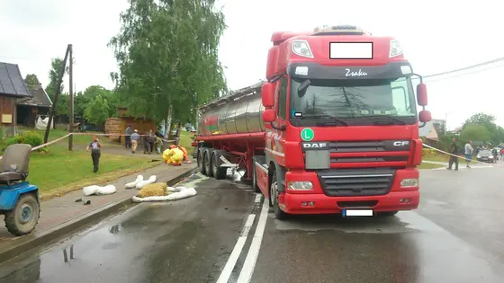 Kolizja w Rozdzielu – 13.07.2015 — zdjęcie 13