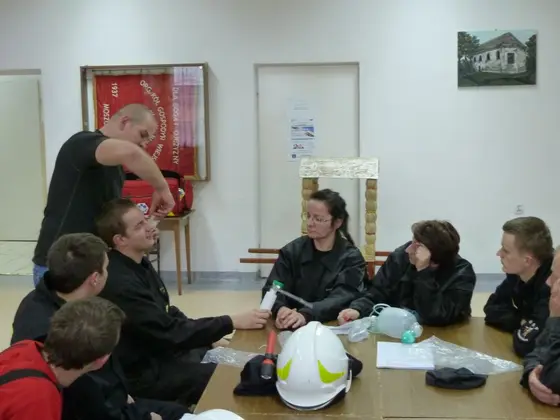 Kurs kwalifikowanej pierwszej pomocy — 23.11.2013 — zdjęcie 13