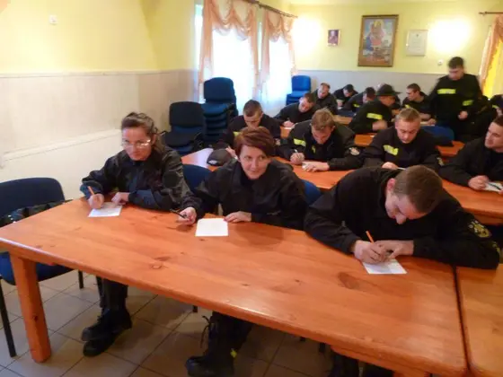 Kurs kwalifikowanej pierwszej pomocy — 23.11.2013 — zdjęcie 39