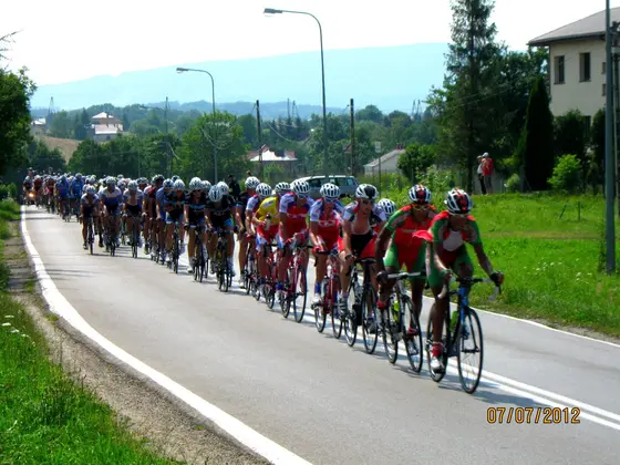 Obstawa wyścigu kolarskiego – 07.07.2012r. — zdjęcie 6
