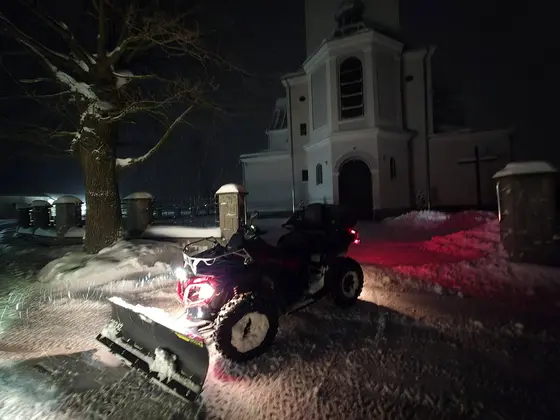 Odśnieżanie chodników i dróg w Krygu — zdjęcie 7