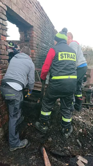Pomoc Gaździe po pożarze — zdjęcie 3