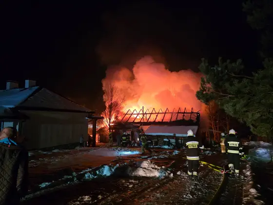 Pożar budynku gospodarczego — Lipinki, 15.01.2026