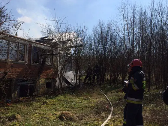 Pożar pustostanu – 25.03.2016 — zdjęcie 52