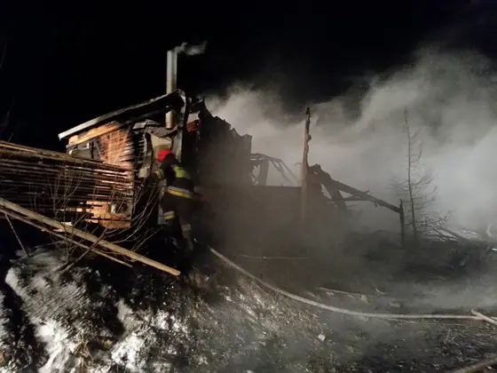 Pożar tartaku w Owczarach – 02.01.2015 — zdjęcie 13