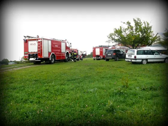 Pożar w budynku mieszkalnym – 27.09.2013r. — zdjęcie 3