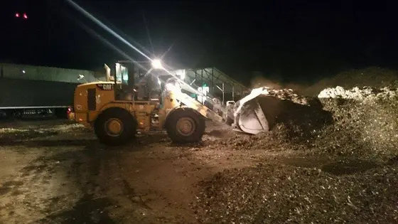 Przelewanie materiałów palnych – EMPOL 07.08.2015 — zdjęcie 2