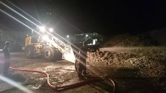 Przelewanie materiałów palnych – EMPOL 07.08.2015 — zdjęcie 17