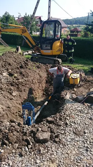 Przerwany gozaciąg w Bednarce — zdjęcie 10