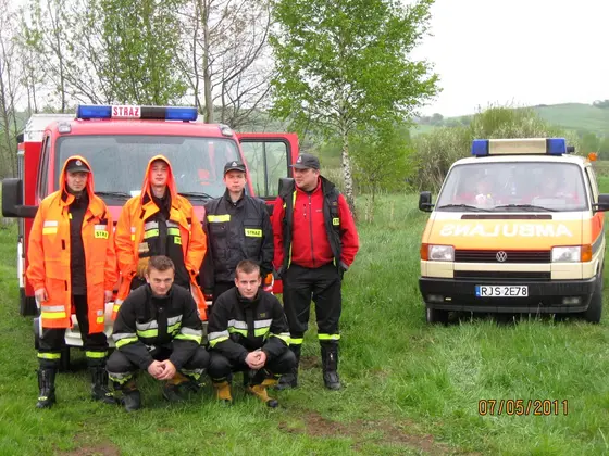 Rajd starych samochodów – 07.05.2011r. — zdjęcie 4
