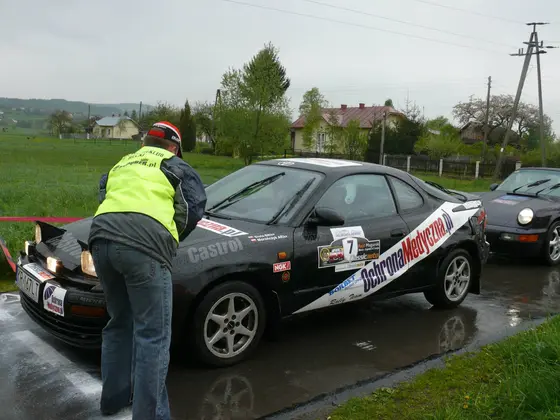 Rajd starych samochodów – 07.05.2011r. — zdjęcie 7