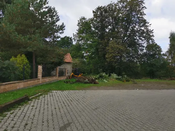 Remont płot za strażą