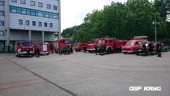 Strażacy Dzieciom „Ognisty ratownik – gorąca krew” – 30.05.2015 — zdjęcie 2
