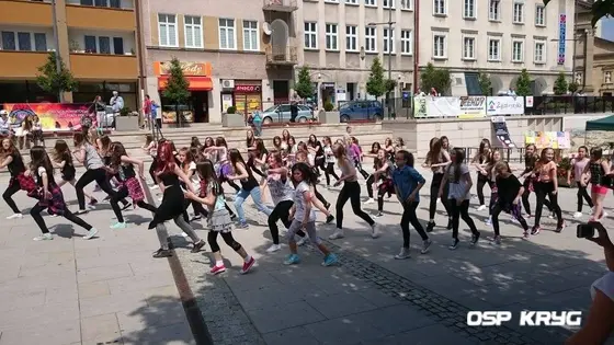 Strażacy Dzieciom „Ognisty ratownik – gorąca krew” – 30.05.2015 — zdjęcie 6