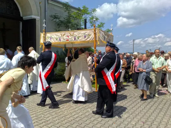 Udział w procesji – 11.06.2009 — zdjęcie 8