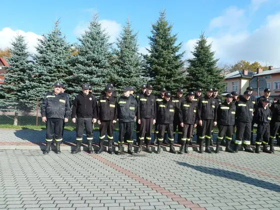 VII Bieg uliczny w Lipinkach – 19.10.2013 — zdjęcie 4
