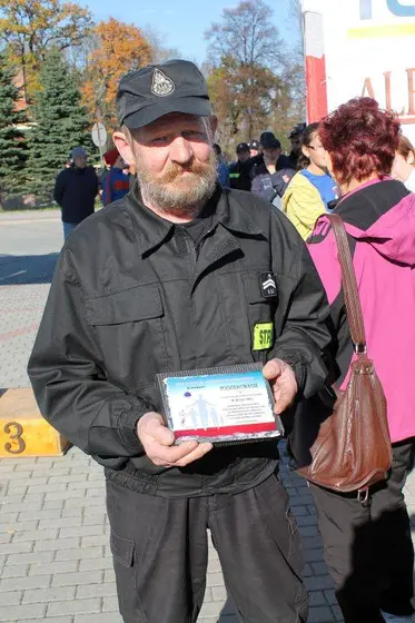 VII Bieg uliczny w Lipinkach – 19.10.2013 — zdjęcie 31