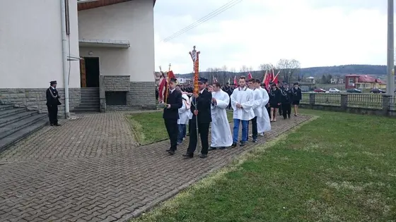 XVI Pielgrzymka do Wójtowej-12.04.2015 — zdjęcie 2