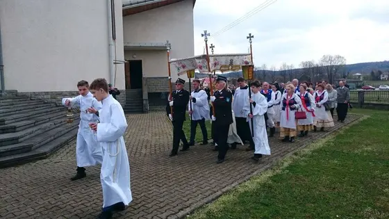 XVI Pielgrzymka do Wójtowej-12.04.2015 — zdjęcie 14