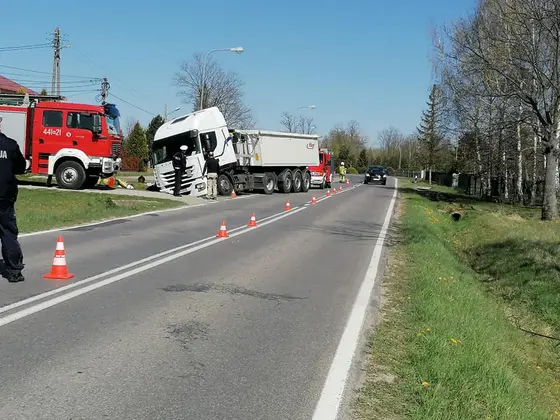 Wypadek lub kolizja — 20 kwietnia 2020 — zdjęcie 6